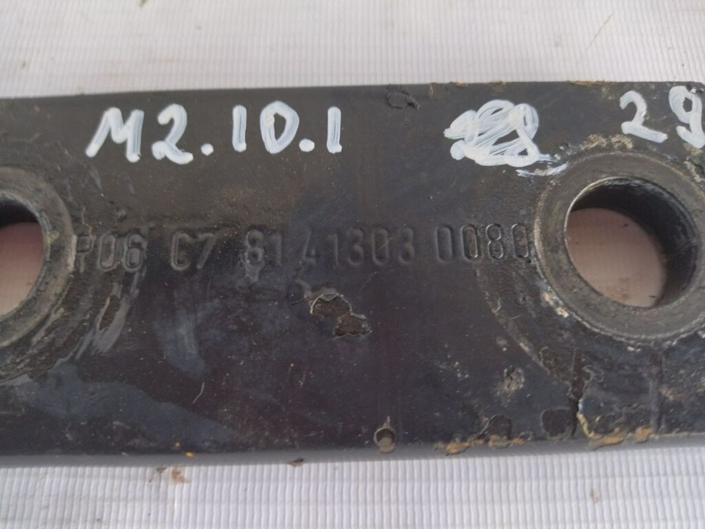 серьга передней рессоры задняя б/у - 2